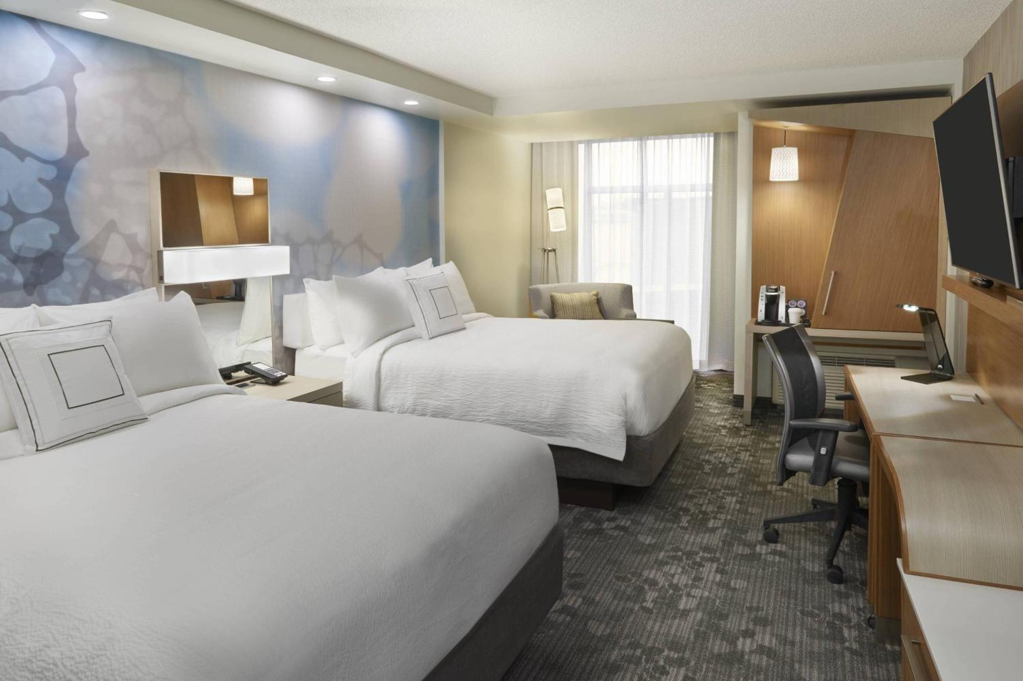 Courtyard By Marriott Oshawa Exterior foto